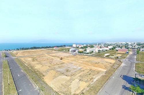 Một dự án đất nền ven biển được mở bán gần đây.