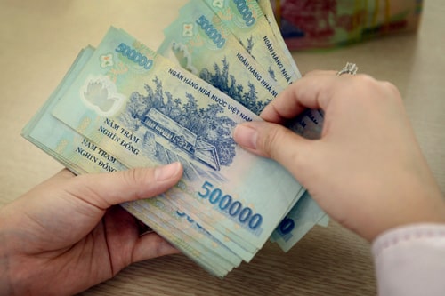Lương cơ sở tăng 100.000 đồng mỗi tháng