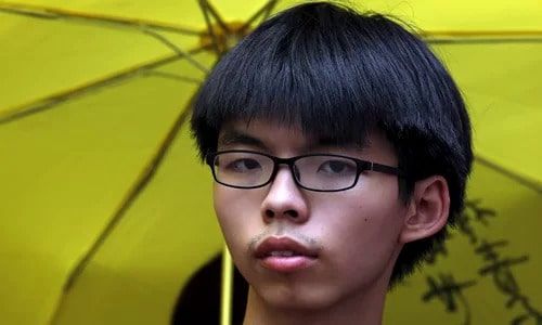 Joshua Wong tại một nhà ga ở Hong Kong tháng 7/2015.